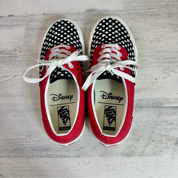 Disney vans - Picture 2 of 4